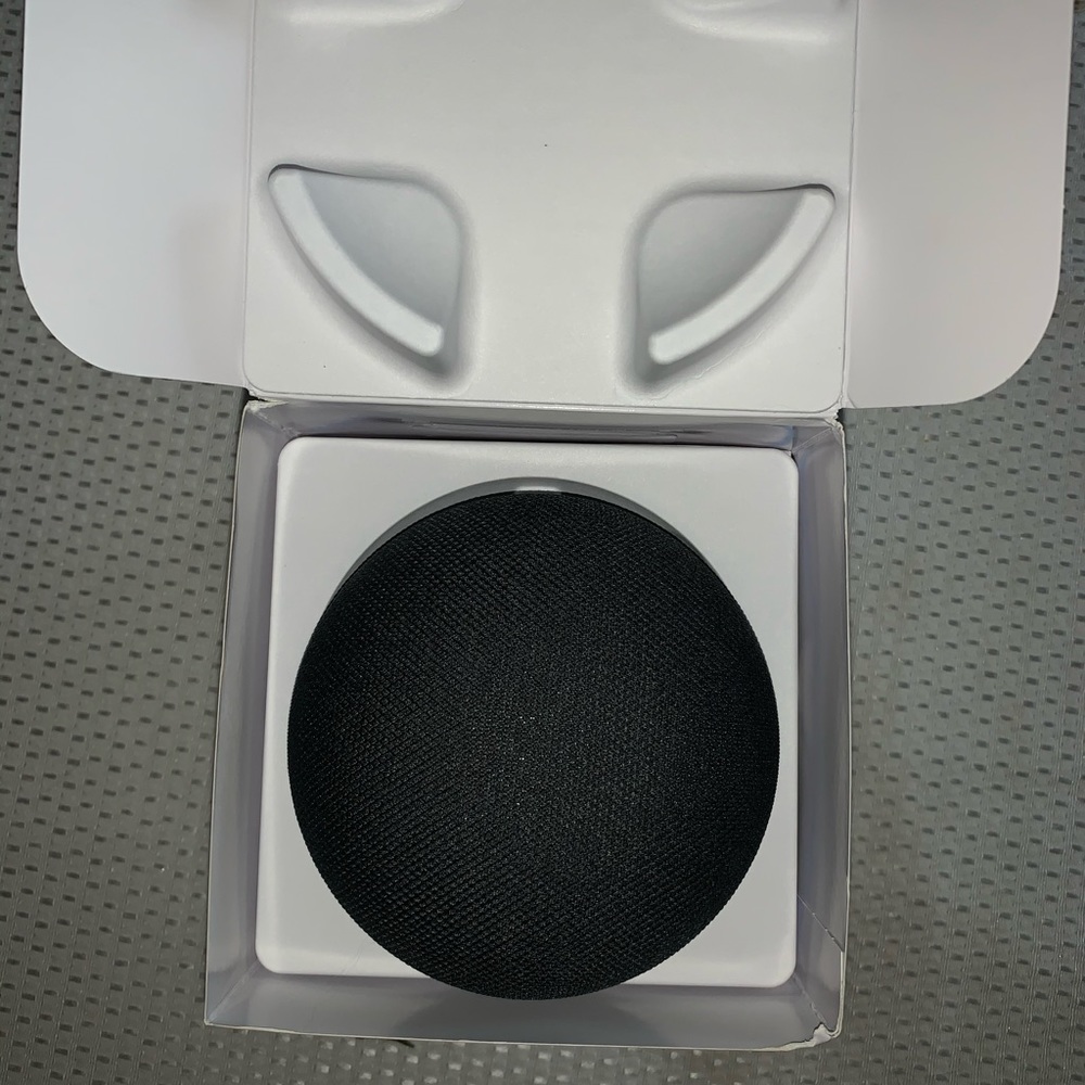 Google Home Mini - Picture 4 of 7